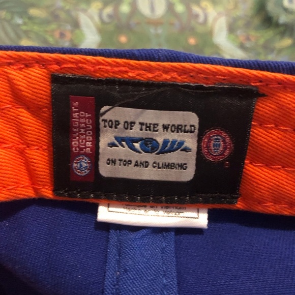 Florida Gators Women’s Baseball Cap Embroidered with Rhinestones Adjustable - Picture 2 of 9